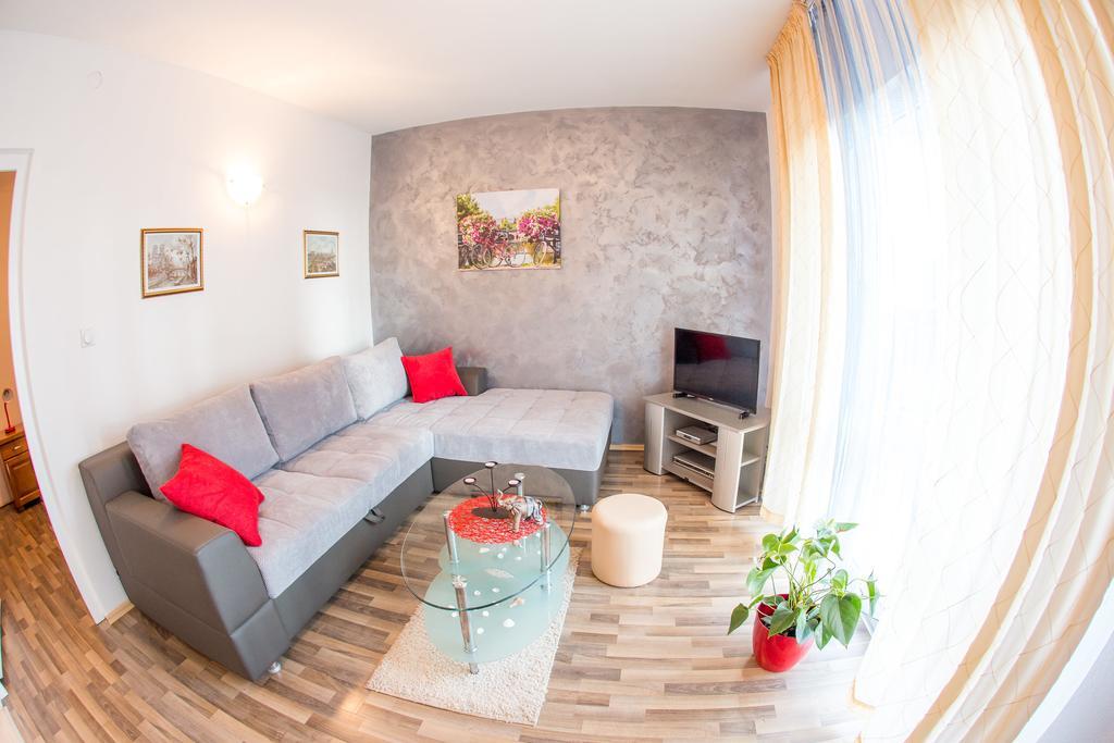 Villa Nadezda Petrovac Екстер'єр фото