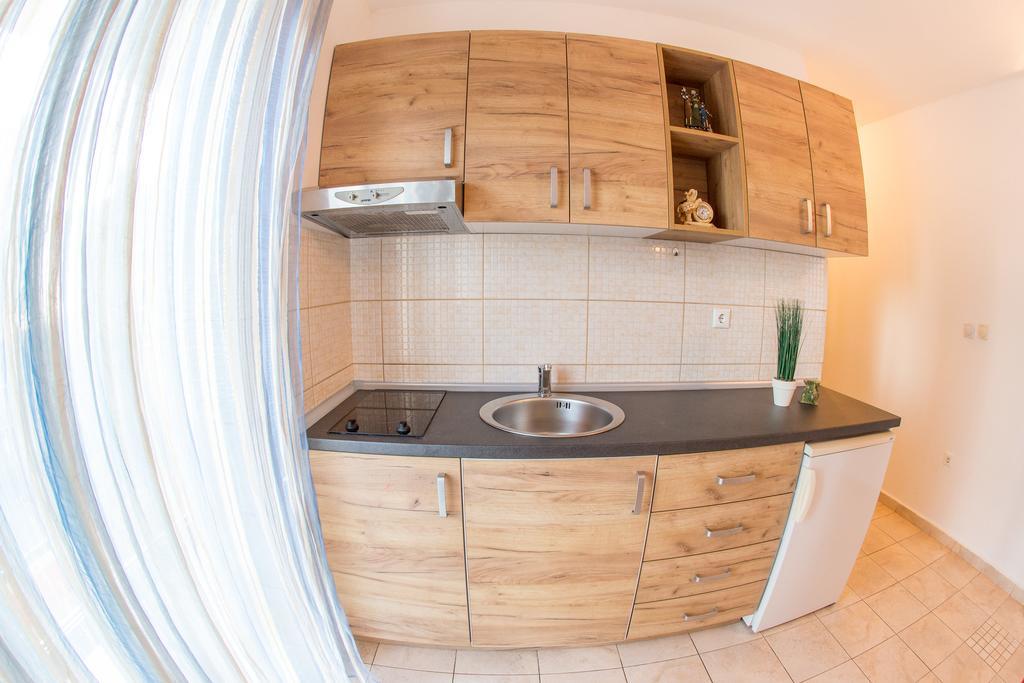 Villa Nadezda Petrovac Екстер'єр фото