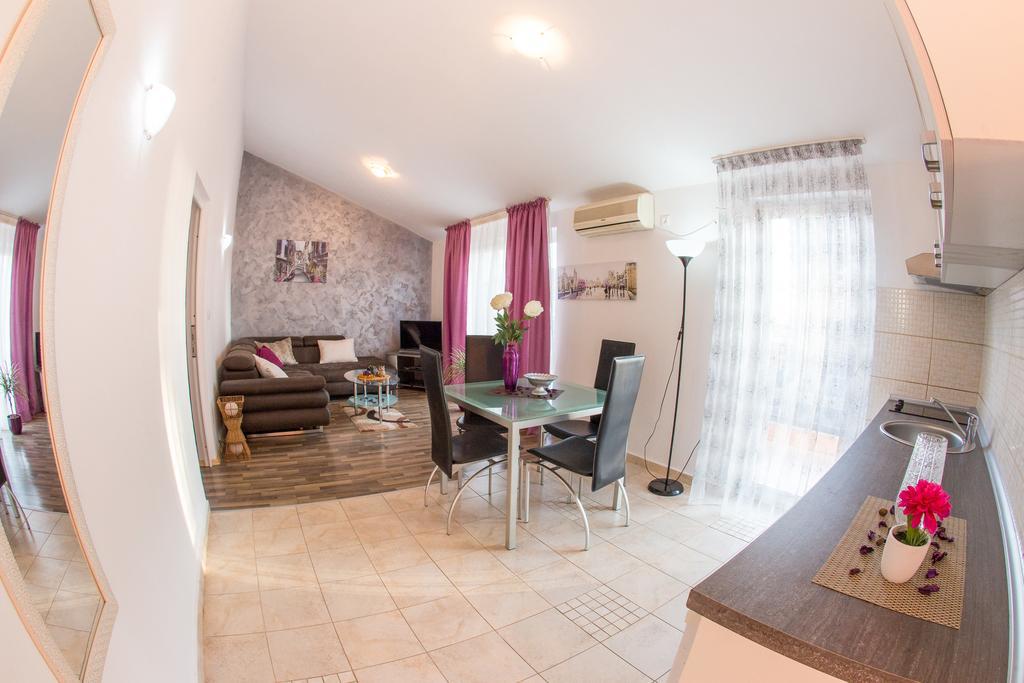 Villa Nadezda Petrovac Екстер'єр фото