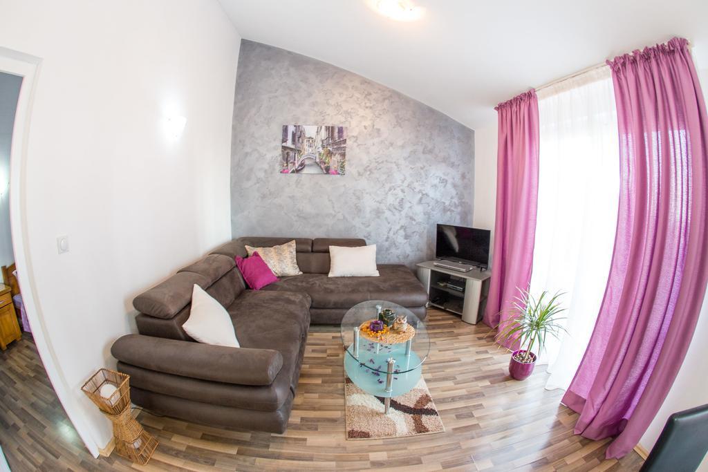 Villa Nadezda Petrovac Екстер'єр фото
